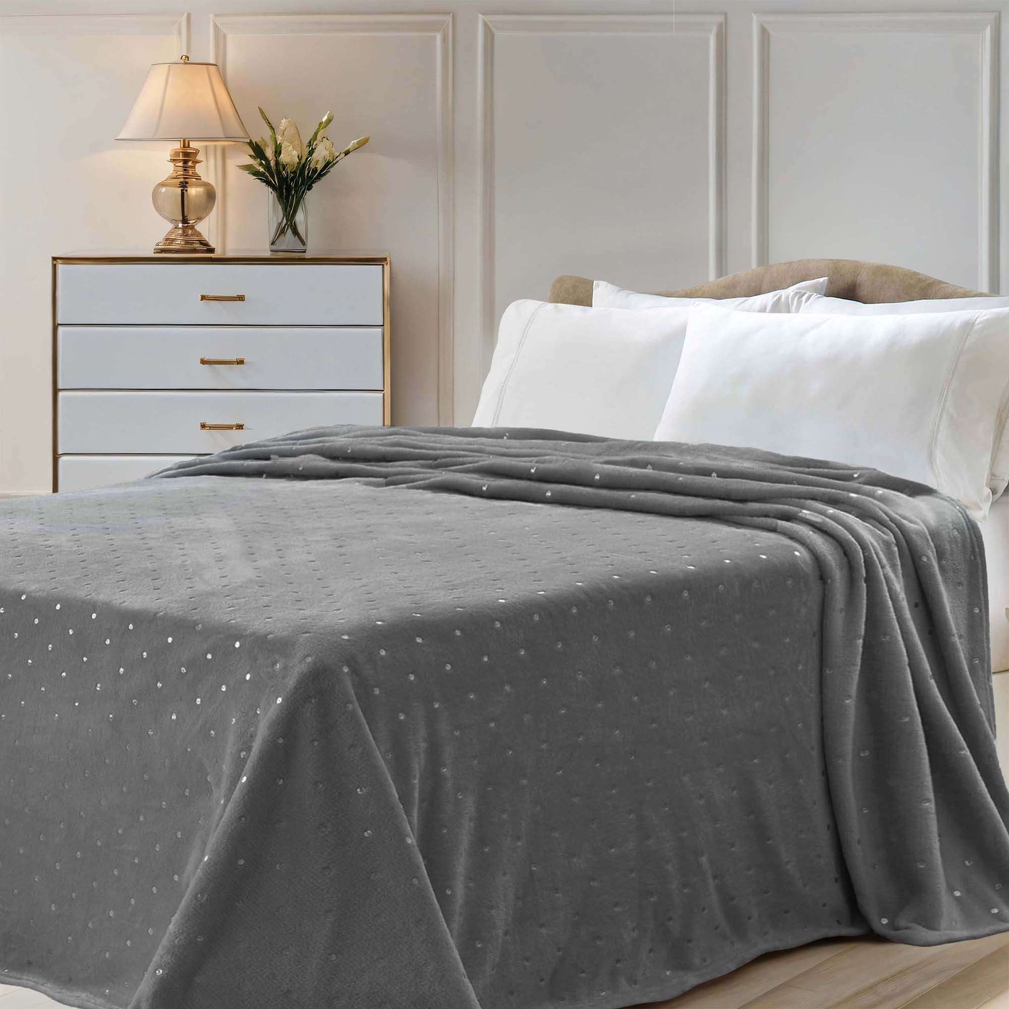 Superior Fleece Plush Fluffy Soft Blanket, Polka Dot All Season Blankets, Full/Queen, Gray