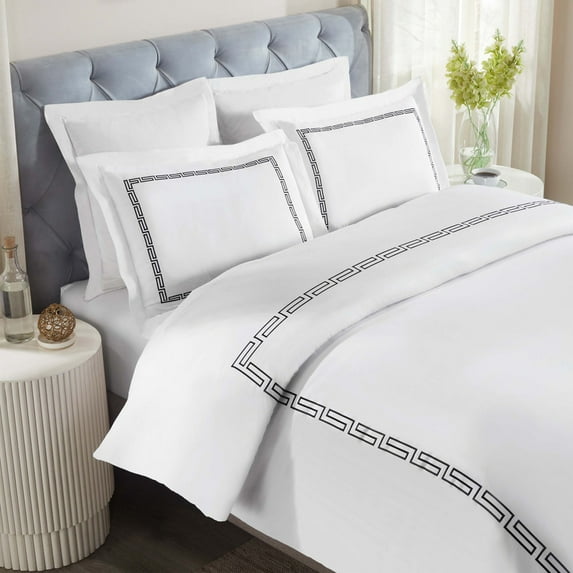 Superior Harrison Embroidered Cotton Duvet Cover Set, Full/Queen, White/Black