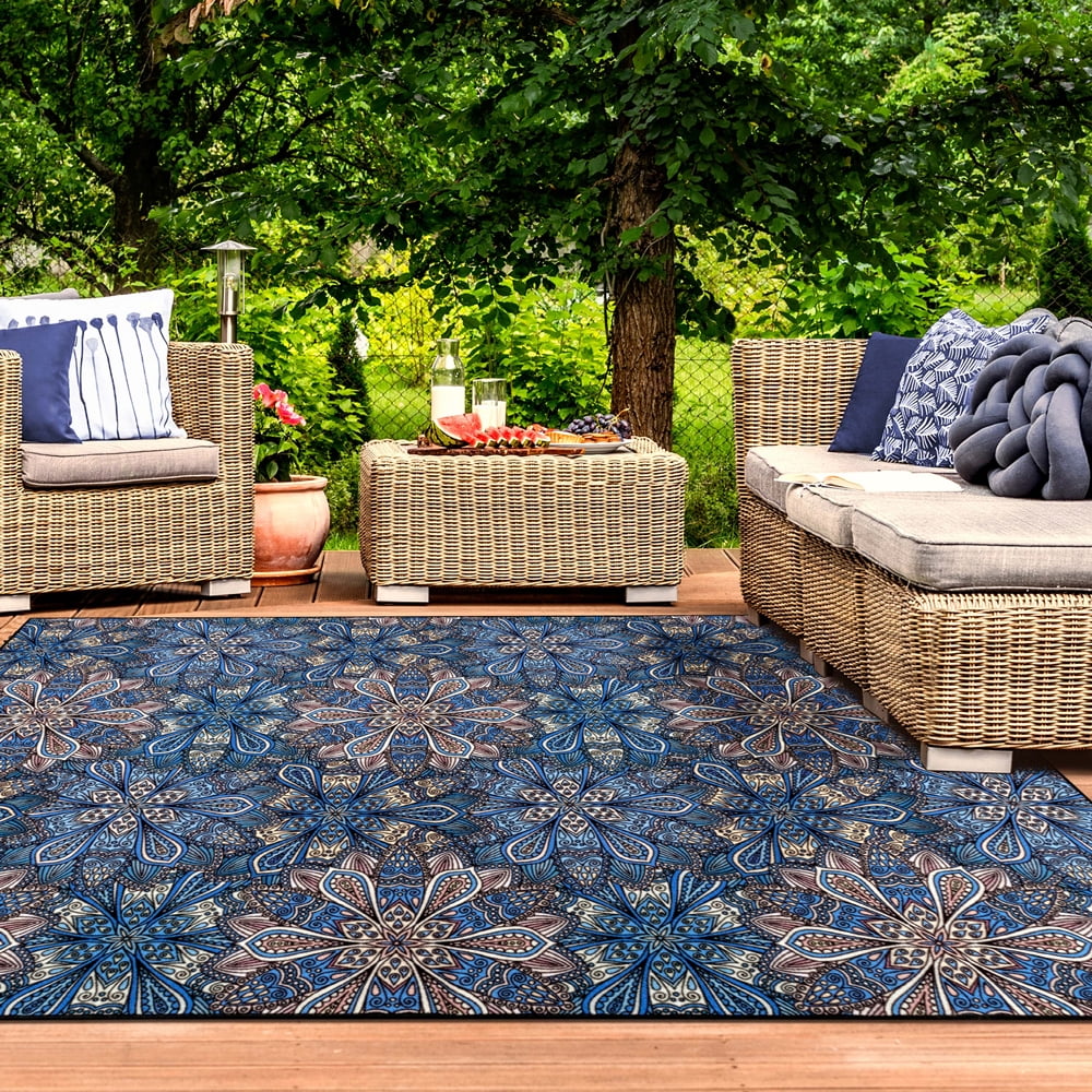 Blue Floral Synthetic 8' x 10' Indoor Outdoor Area Rug