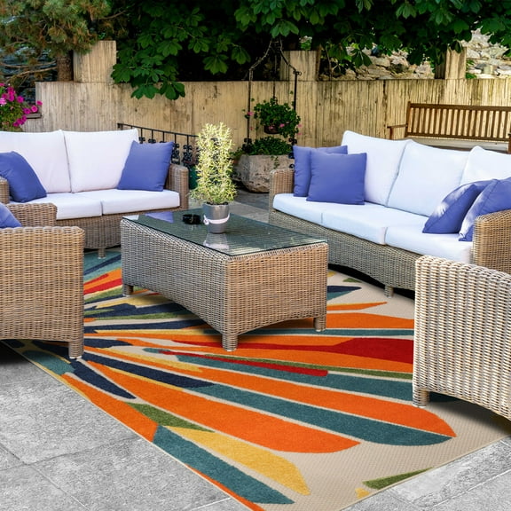 Superior Modern Geometric Abstract Indoor/Outdoor Area Rug, Cream, 5' 2" x 7' 2"