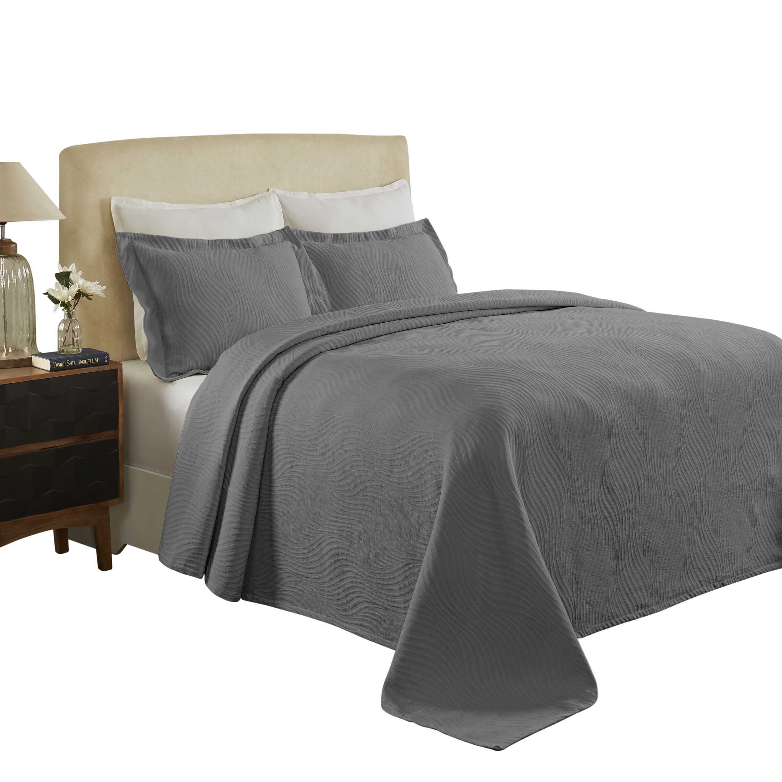 Superior Moretz Cotton Matelasse Bedspread, Queen, Gray