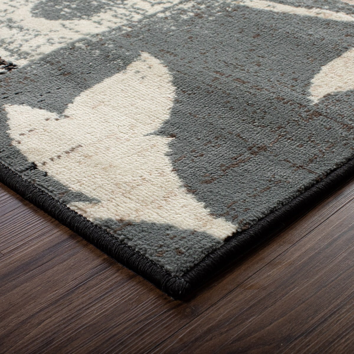 Beige Floral Patchwork Low Pile Area Rug, 6' x 9'