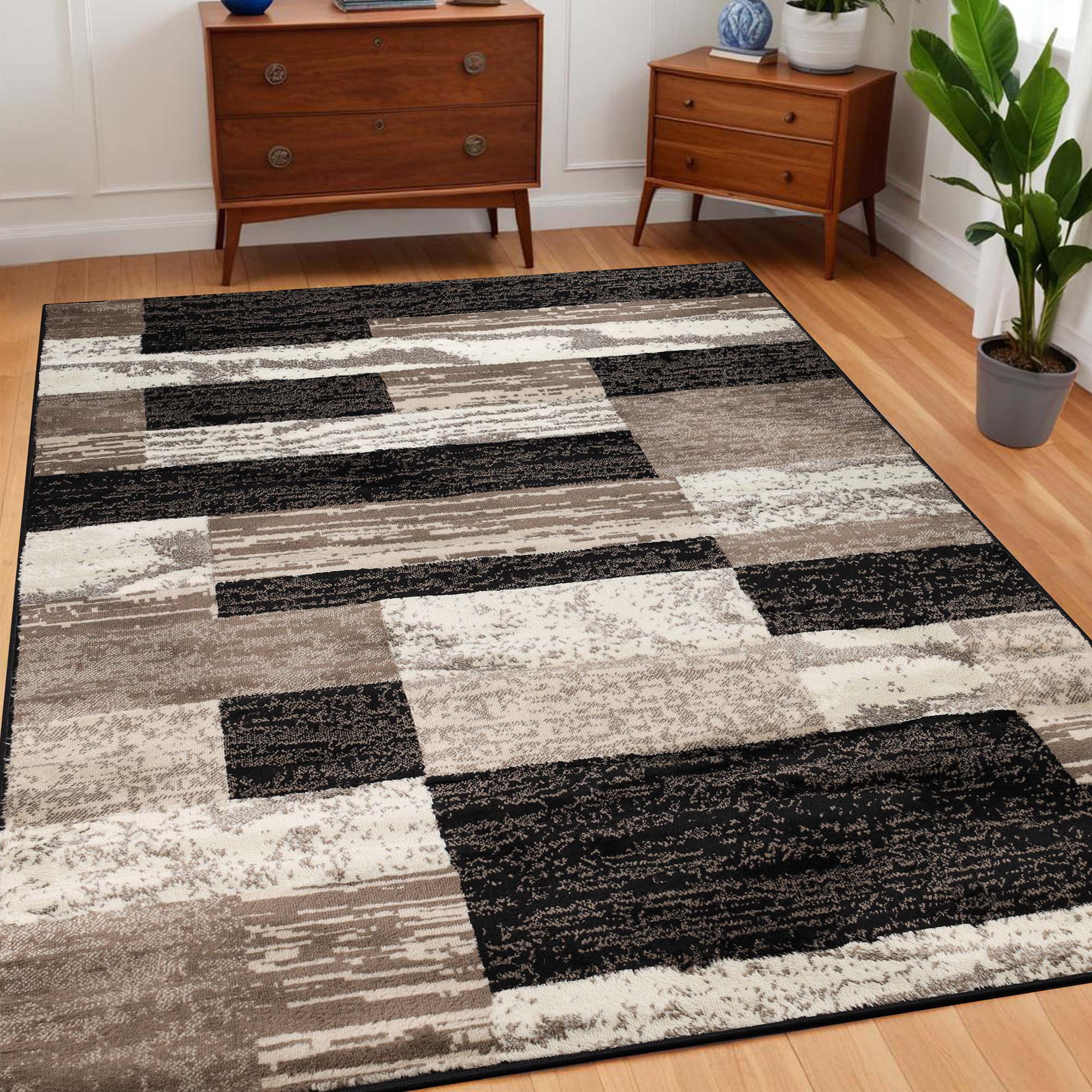 Superior Rockwood 4' x 6' Geometric Indoor Area Rug, Chocolate ...