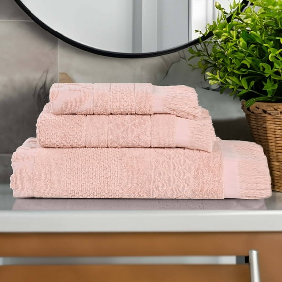 Superior Rolla Cotton Geometric Soft 3 Piece Towel Set, Pink