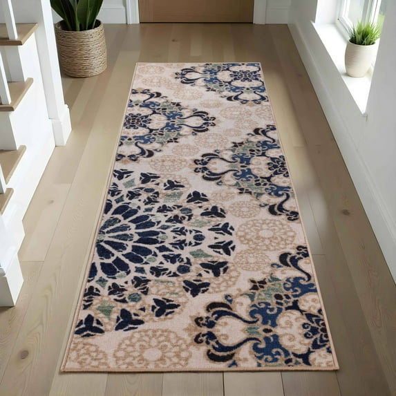 Superior Thalia Indoor Runner Rug, 2' 7" x 8', Cream