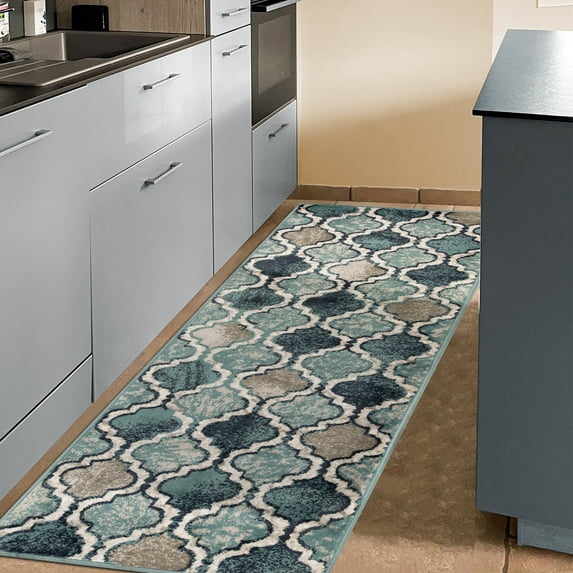 Superior Viking Trellis Indoor Area Runner, 2' 7" x 10', Deep Royal