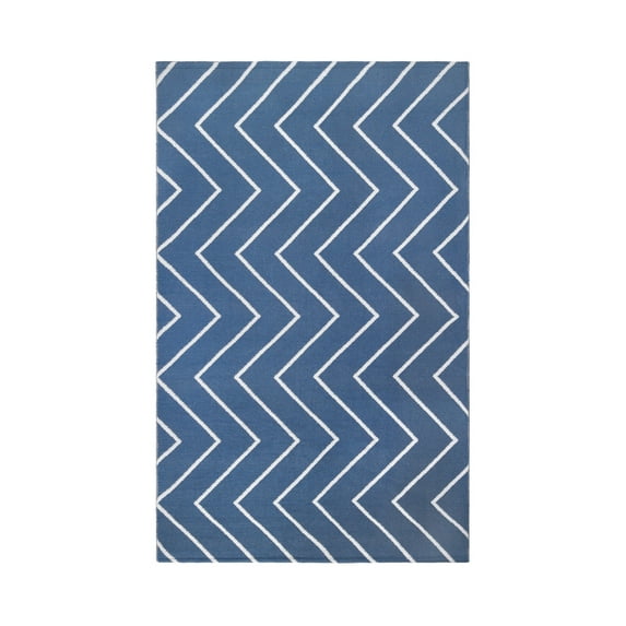 Superior Zig-Zag Indoor/ Outdoor Area Rug, 5'6" x 7'6", Navy Blue