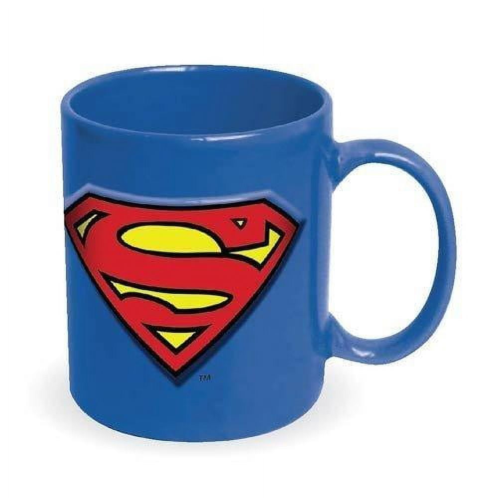 https://i5.walmartimages.com/seo/Superman-Embossed-Logo-20-oz-Coffee-Mug-Ceramic-DC-Comics-Superheroes_29b05123-07a8-41ab-8c84-d12e409e32d6.dfc35ec89e87a1fefc645861a2687eb0.jpeg