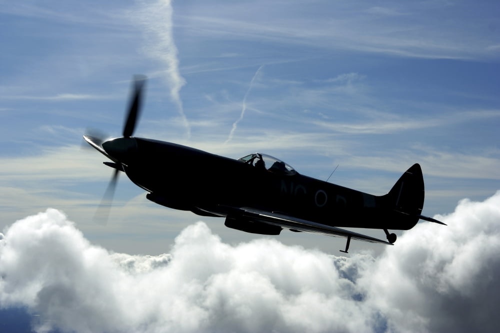 Supermarine Spitfire MkXVI fighter warbird of the Royal Air Force Canvas Art - Daniel KarlssonStocktrek Images (18 x 12)