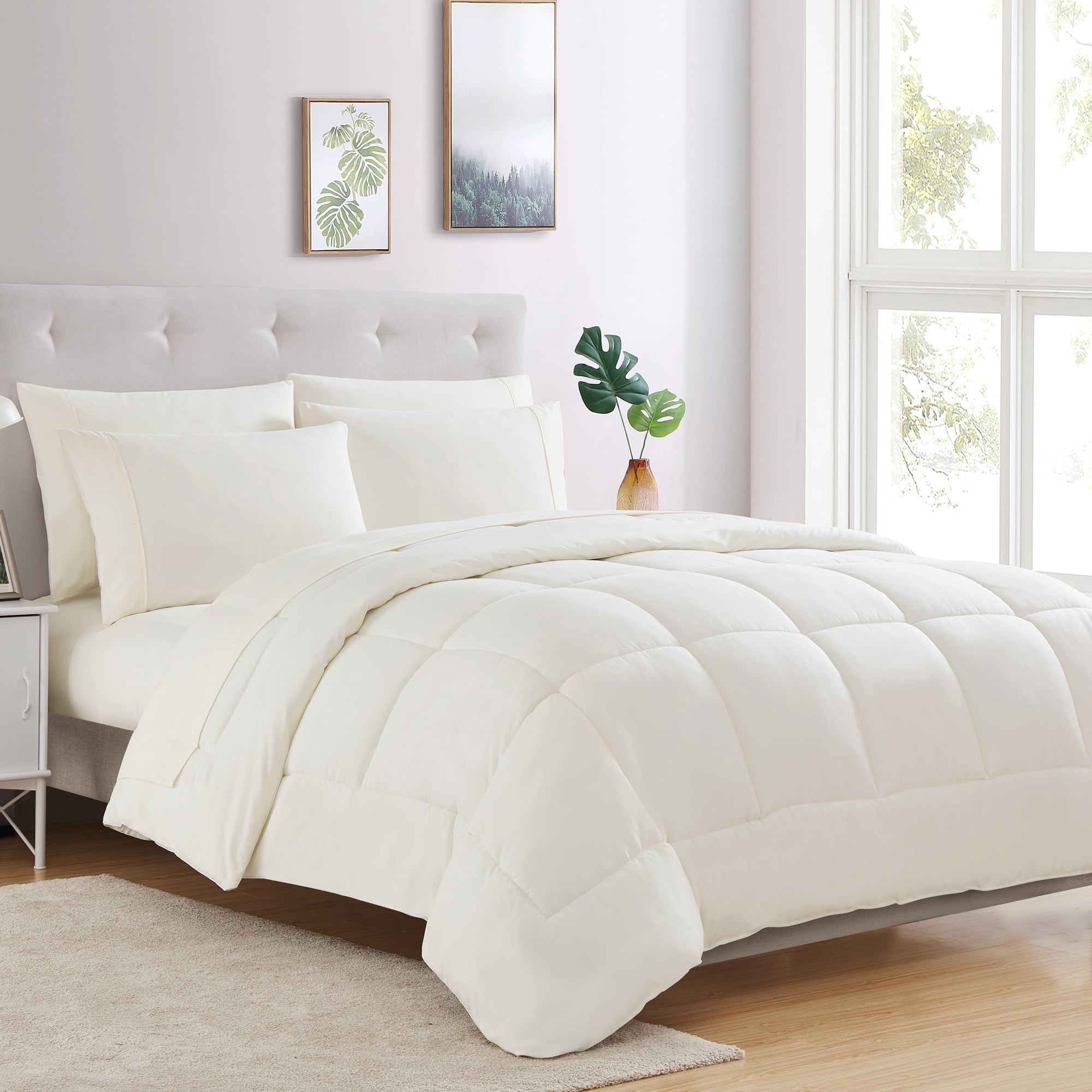 Ivory King Reversible Down Alternative Microfiber Bed in a Bag Set