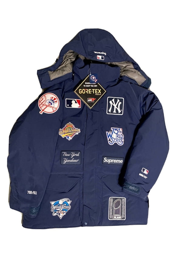 Men's New York Yankees GORE-TEX 700-Fill Down Jacket Navy, from StockX