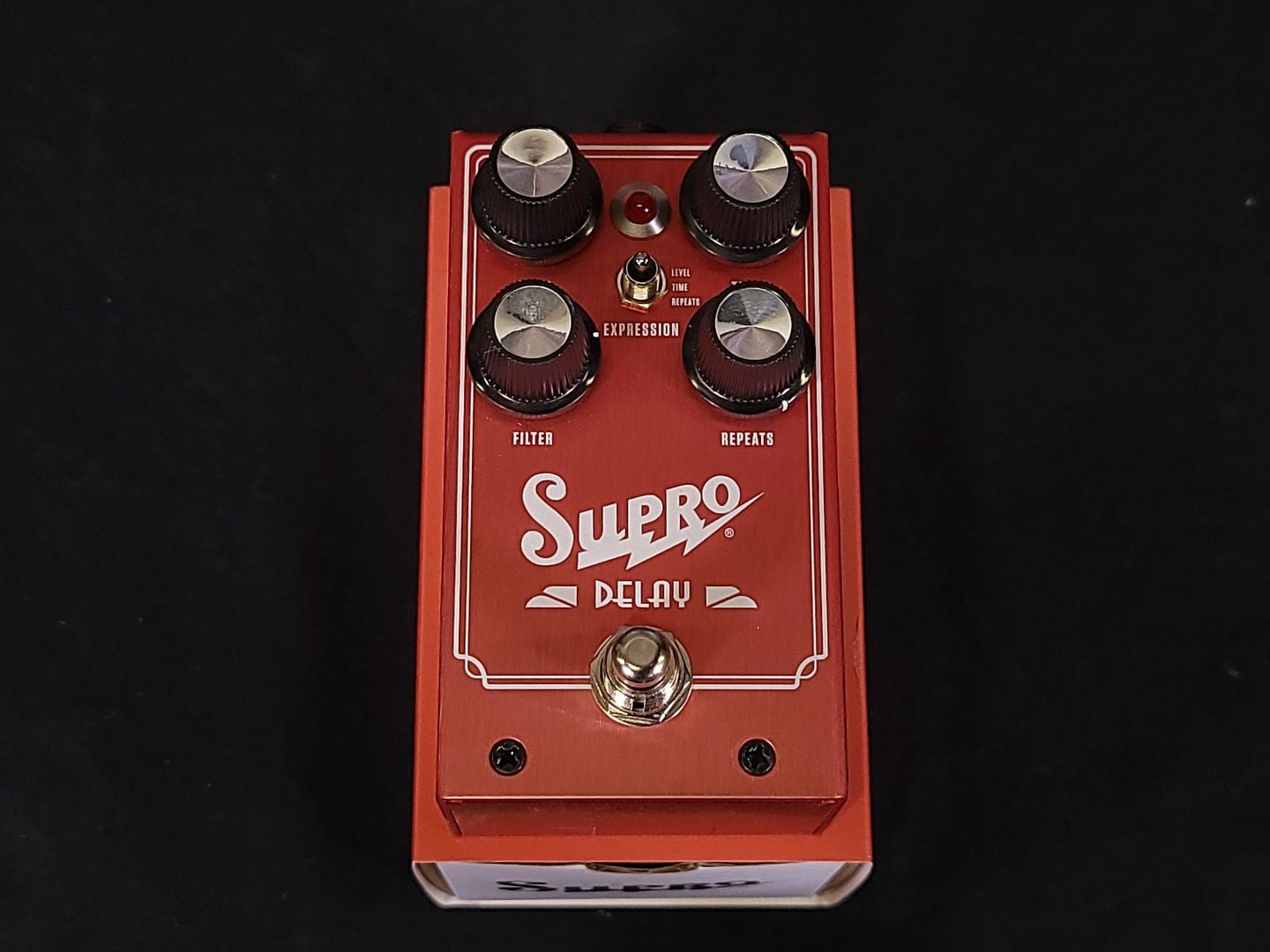 Supro Delay Effects Pedal