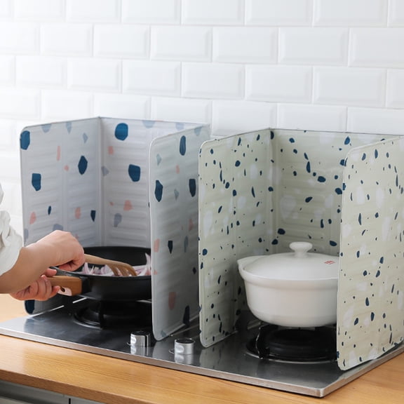 Supvox 2-Pack Aluminum Foil Oil Splatter Screens with Foldable Windproof Panels for Camping, Outdoor Cooking and Kitchen Use
