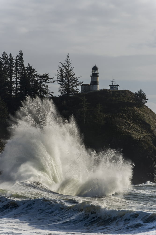 Surf breaks at Cape Disappointment Lighthouse Ilwaco Washington United States of America Canvas Art - Robert L Potts Design Pics (12 x 19)