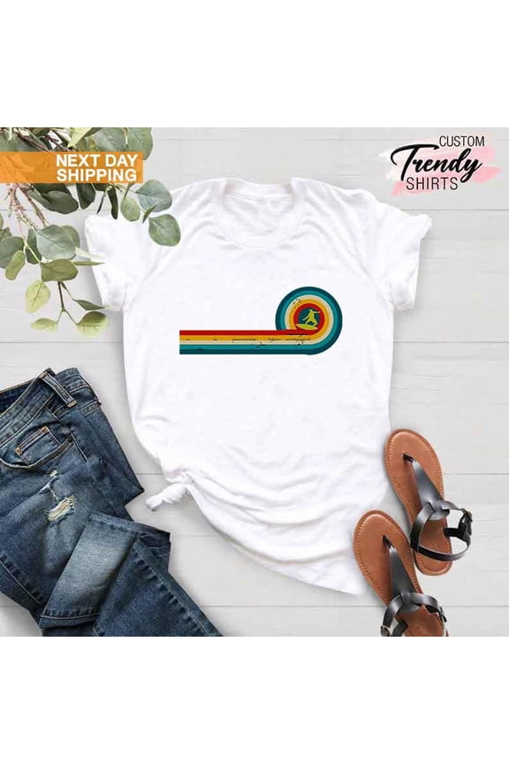 Surfer Shirt for Women and Men, Surfing Gifts, Beach Shirt, Ocean Lover Tee, Summer Trip Shirts, Retro Surfer T-Shirt, Surfing Lover Gift TSHIRT All Size S-5XL