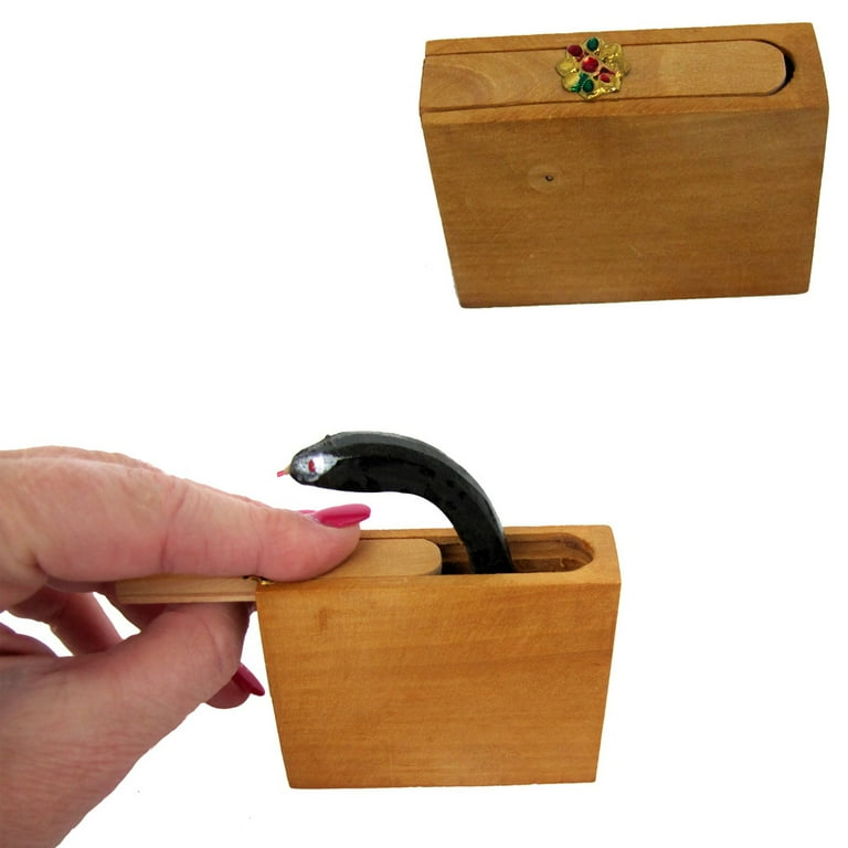 Wooden Box Snake Bite Gag Gift Practical Joke Wooden Box Snake Bite Gag Gift Practical Joke