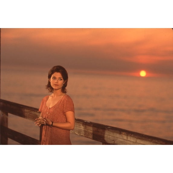 Susan Ward On Pier At Sunset Photo Print (16 x 20) - Item # CPA2000