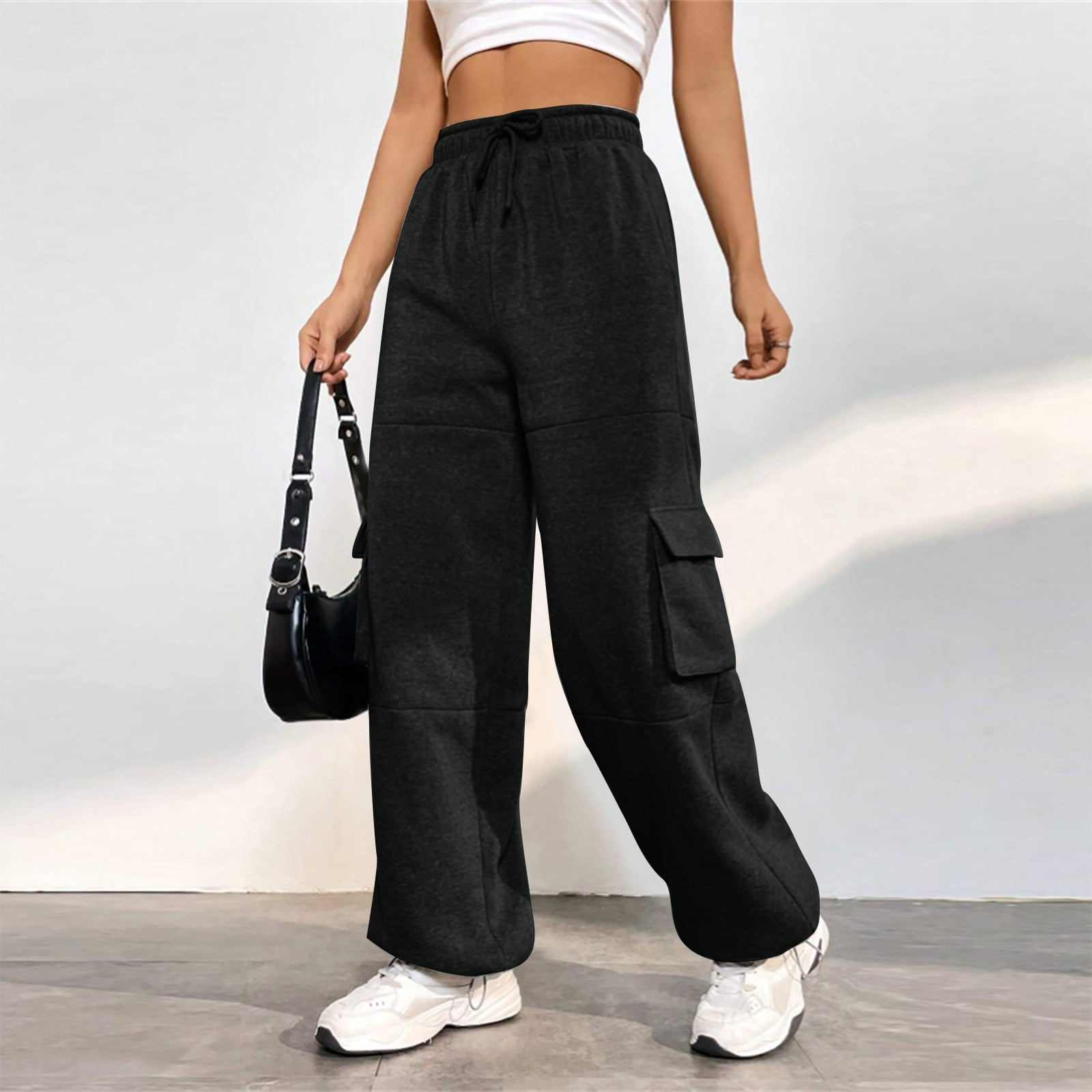 Susanny Oversized Sweatpants for Women Cinch Bottom Drawstring High Waisted  Pockets Straight Leg Plus Size Sweatpants Petite Cotton Fall Jogger Pants  Running Loose Cargo Baggy Pants Black S 