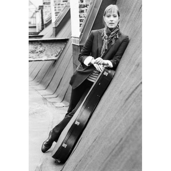 Suzanne Vega Poster 16x24 Poster Medium Art Poster 16x24 Unframed, Age: Adults, Rectangle Western Graphic