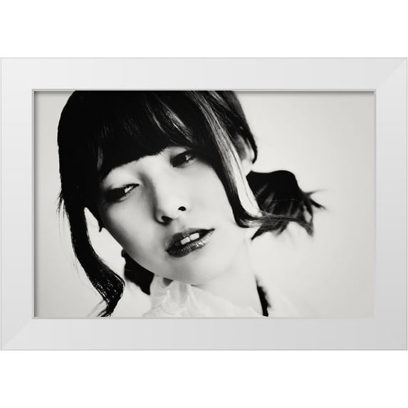 Suzuki, Tatsuo 14x11 White Modern Wood Framed Museum Art Print Titled - Portrait