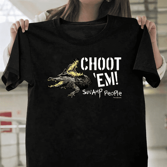 Swamp People Choot Em Alligator Funny Retro Vintage TV Show Unisex T-Shirt, up to size 3XL.