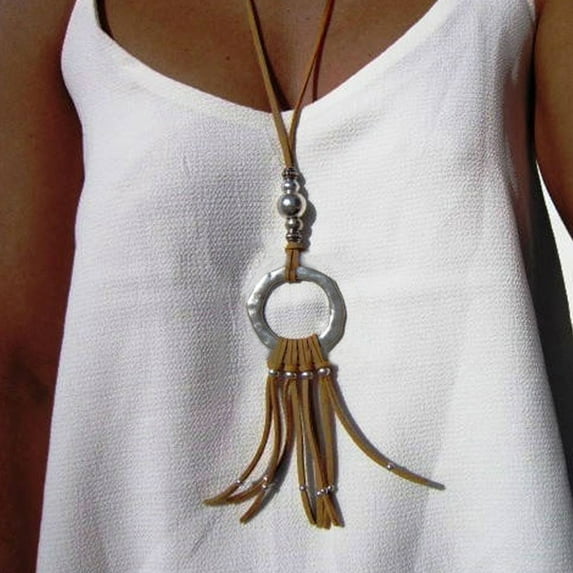 Sweater Necklace Faux Leather Tassels Ladies Bohemian Long Choker Necklace for Daily Wear