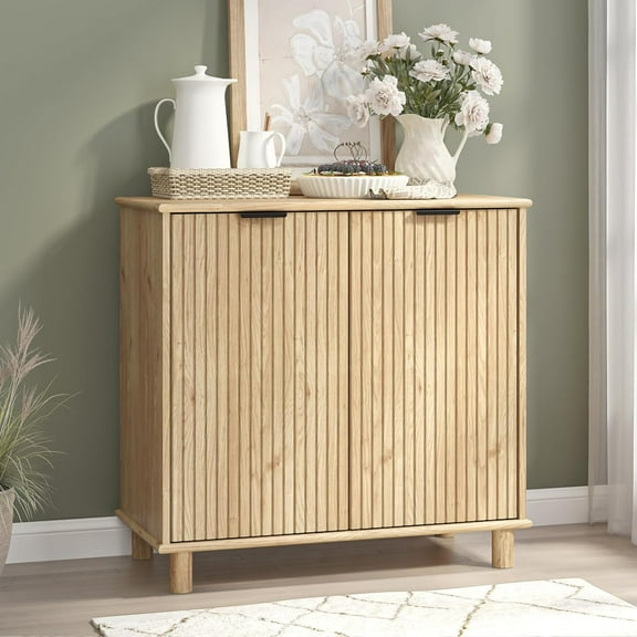 Swedhuas Fluted Buffet Cabinet with Storages, 32.7" Modern Fluted Accent Credenza with 2 Doors, Coffee Bar Wine Bar Storage Sideboard Cabinet with Adjustable Shelves for Dinning Room, Living Room Oak