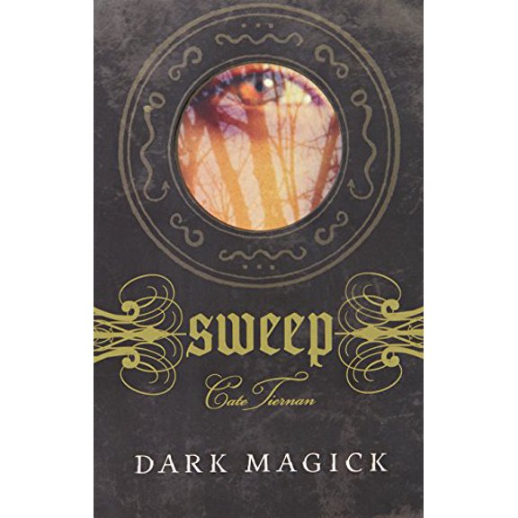Pre-Owned Dark Magick (Sweep, No. 4) (Paperback) 0142409898 9780142409893