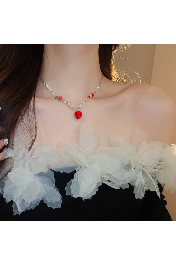 Sweet Cute Strawberry Pendant Necklace for Women Crystal Lovely Pearl Beaded Chain Clavicle Necklaces Fresh Adorrable Red Summer Tropical Fruit Charm Choker Holiday Jewelry Birthday Gifts