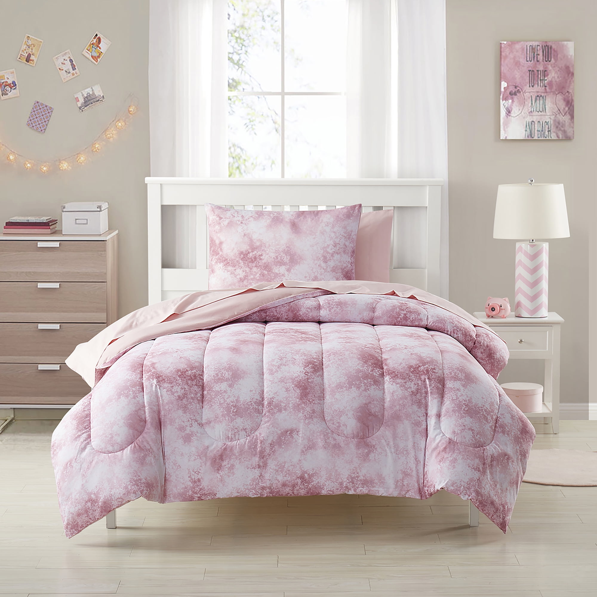 Waterbury Pink and White Microfiber Twin Bed in a Bag Set