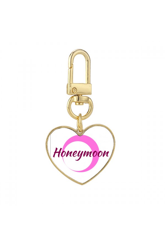 Sweet Moon Dates Together Gold Heart Keychain Metal Keyring Holder