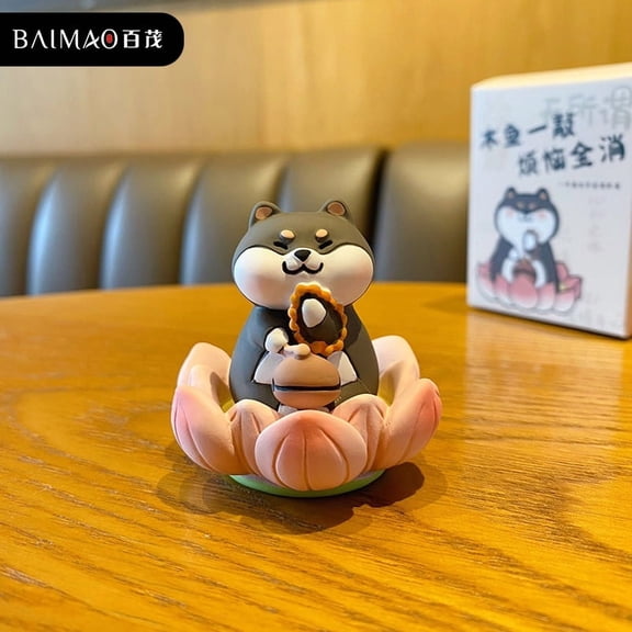 Sweet Panda Resin Statue - Handmade Cute Desk Decoration