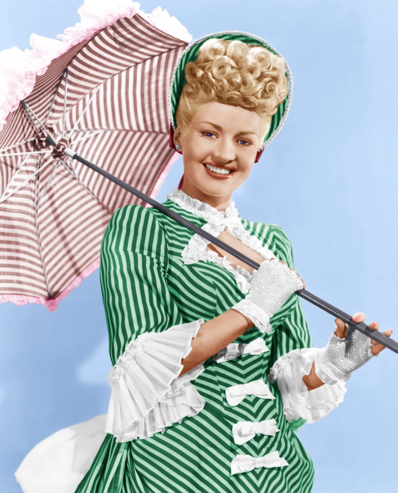 Sweet Rosie OGrady Canvas Art - (16 x 20)