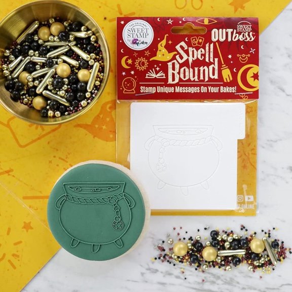 Sweet Stamp by AmyCakes Spellbound Outboss Plastic Texture Tile, Cauldron