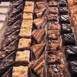 Sweet Street, Petit 4 Assorted Cakes Variety 1, 2.8 lb, (4 Count)