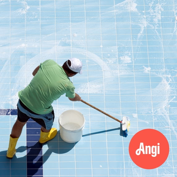 Swimming Pool Cleaning