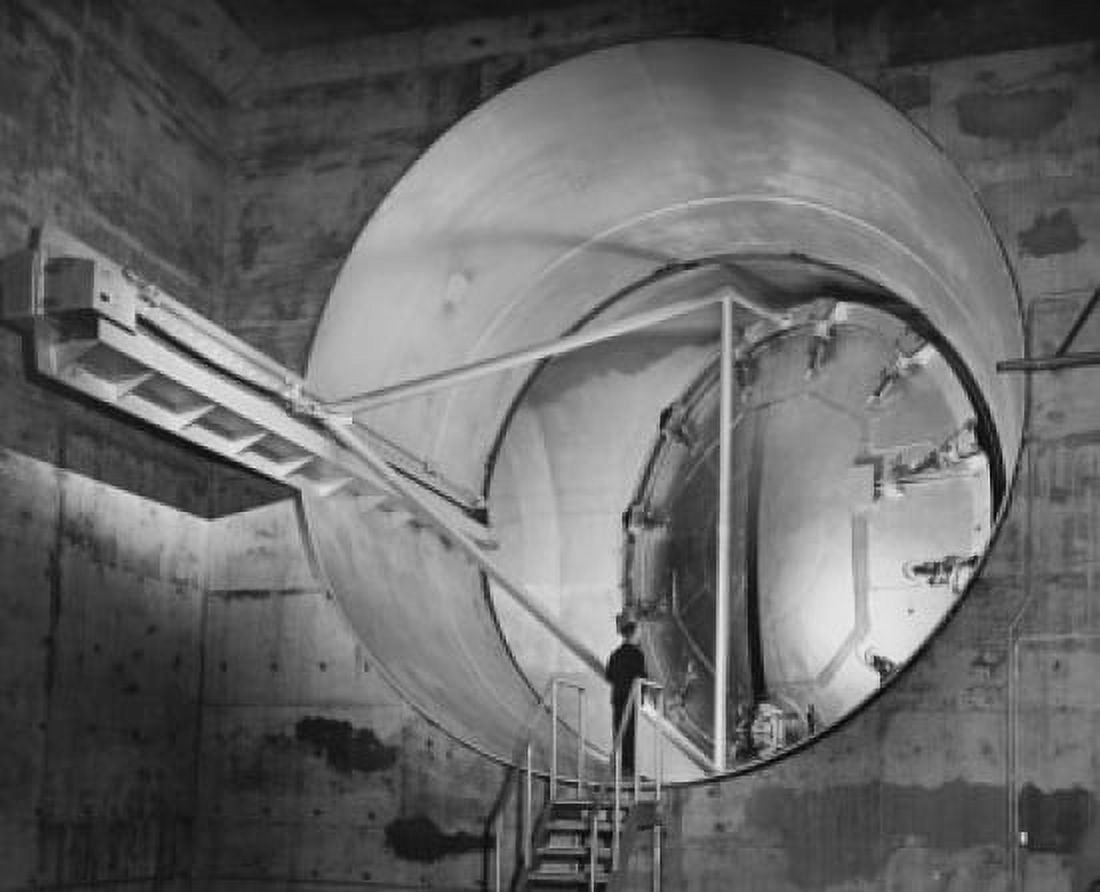 Swinging valve of a wind tunnel Lewis Flight Propulsion Laboratory Cleveland Ohio USA Canvas Art - (24 x 36)