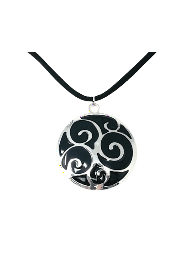 Swirl Circle Pendant Necklace
