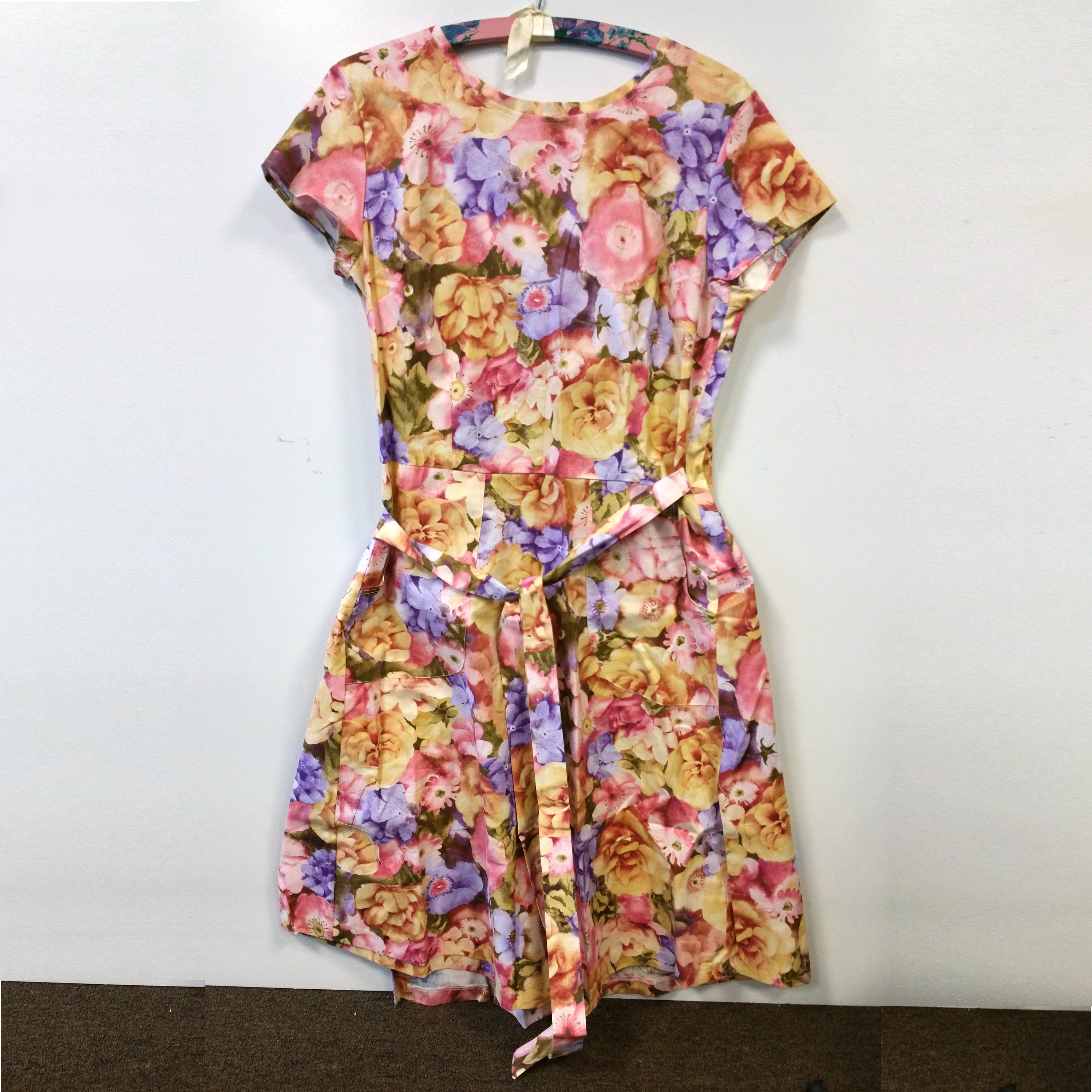 Newest Pink swirl dress vintage