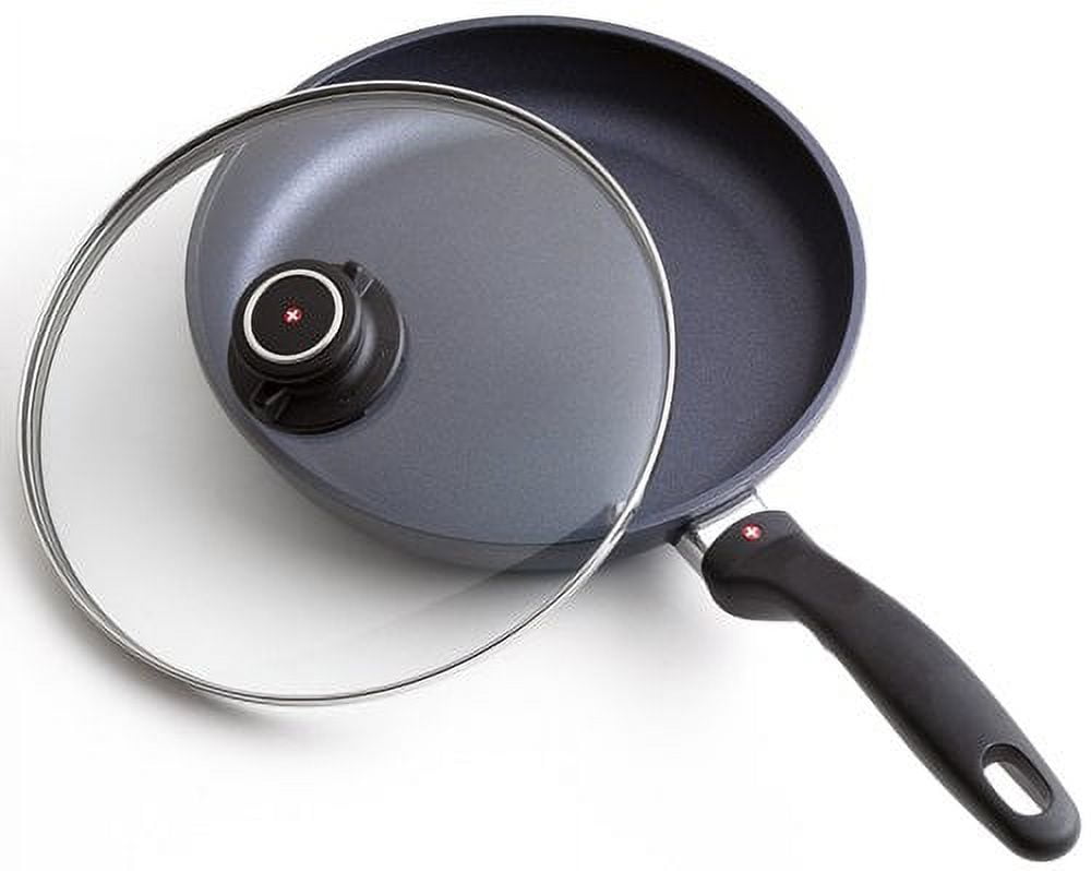 Swiss Diamond 8" (20cm) Aluminum Nonstick Fry Pan w/Lid | HD Classic