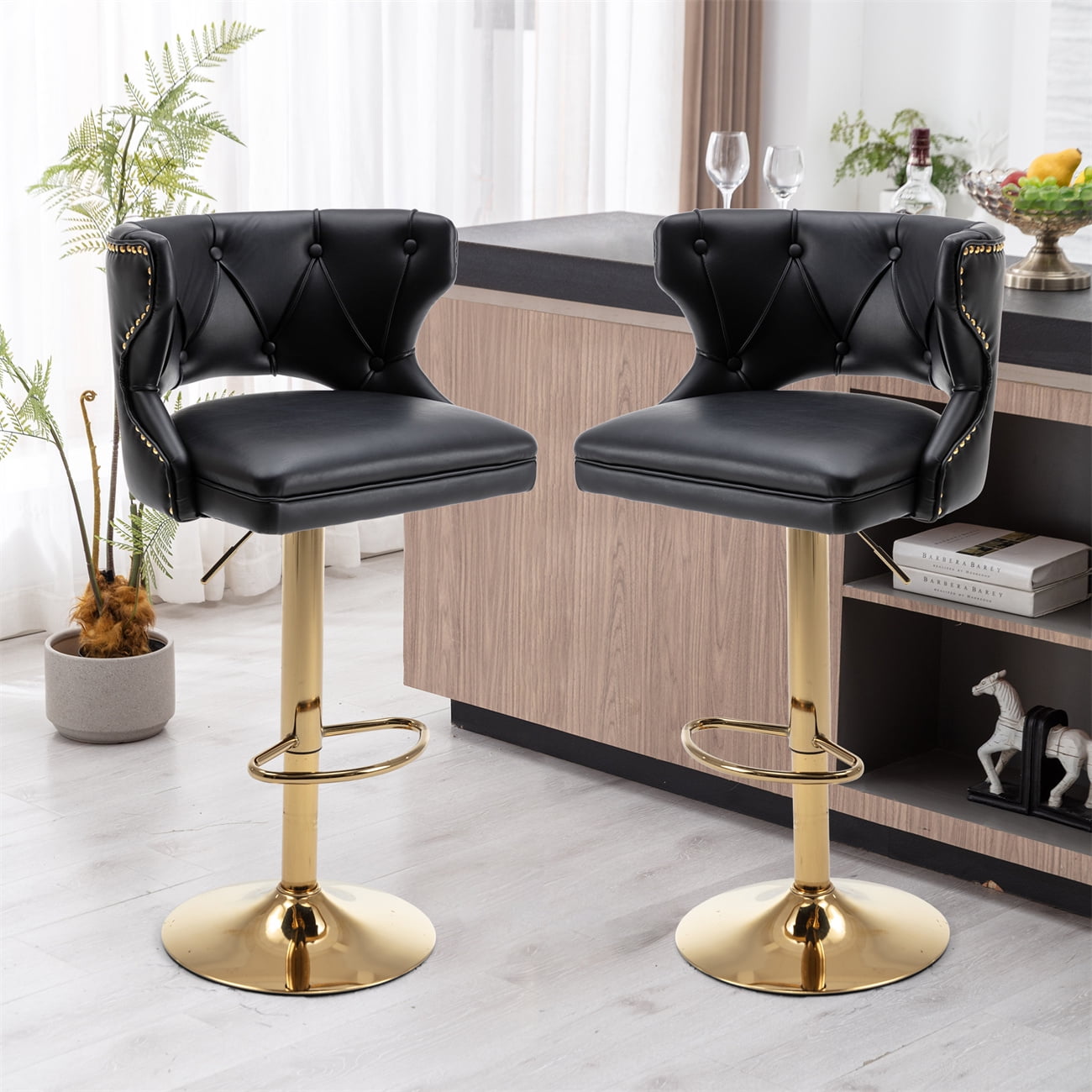 Counter height on sale stools gold