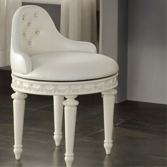 Swivel Design and Crystal Button Tufting / Glamour in Primary Living