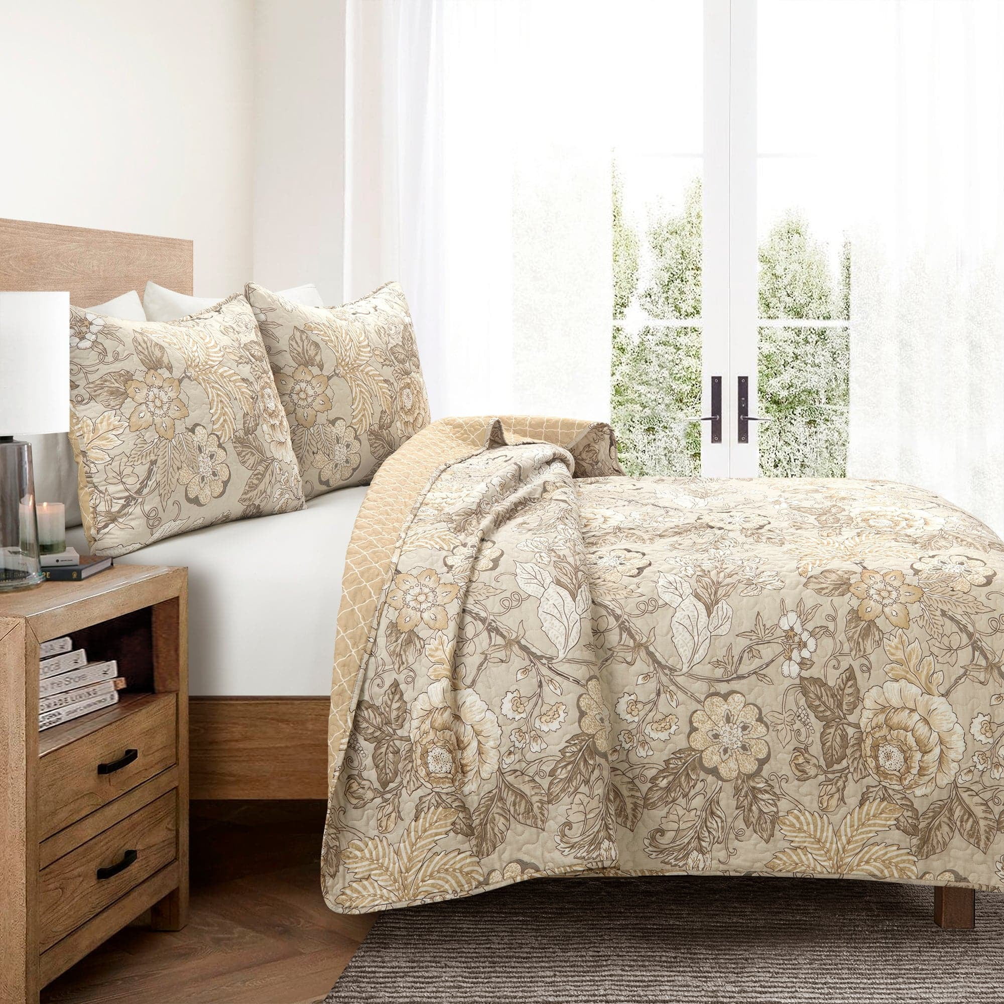 Neutral Floral Cotton King Reversible Quilt Set