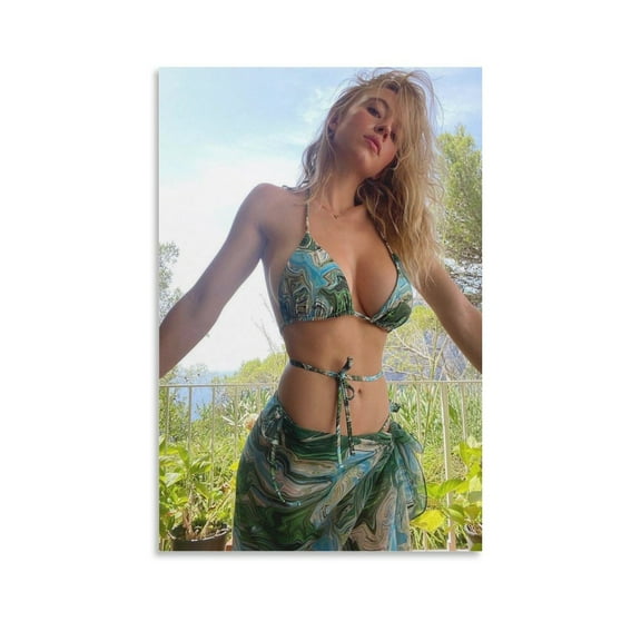 Sydney Sweeney Picture Print Canvas Poster Wall Paint Art Posters Decor Modern Home Artworks Gift 12x18inch(30x45cm)