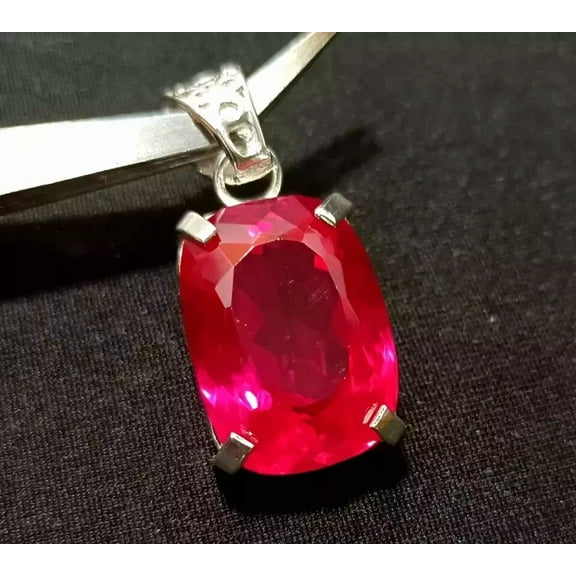 Synthetic Red Ruby 25 CT Loose Gemstone 925 Solid Silver Pendant