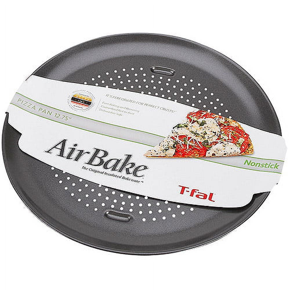 Wearever AirBake Pizza Pan, Perforated, 15-3/4-In.