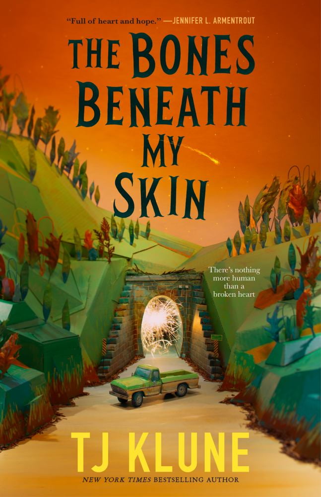 T. J. Klune: The Bones Beneath My Skin (Hardcover)