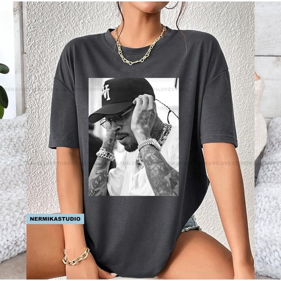 T-Shirt: Fan Tour Merch.