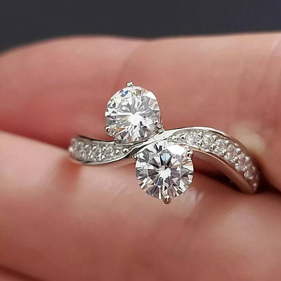 TAAPSEE JEWELS 2Ct Round Cut Cubic Zirconia Pretty Women's Engagement Ring 14K White Gold Plated Silver