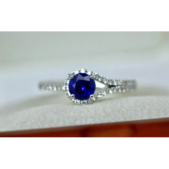 TAAPSEE JEWELS Round Cut Blue Sapphire 14K White Gold Plated Wedding Twisted Band Ring
